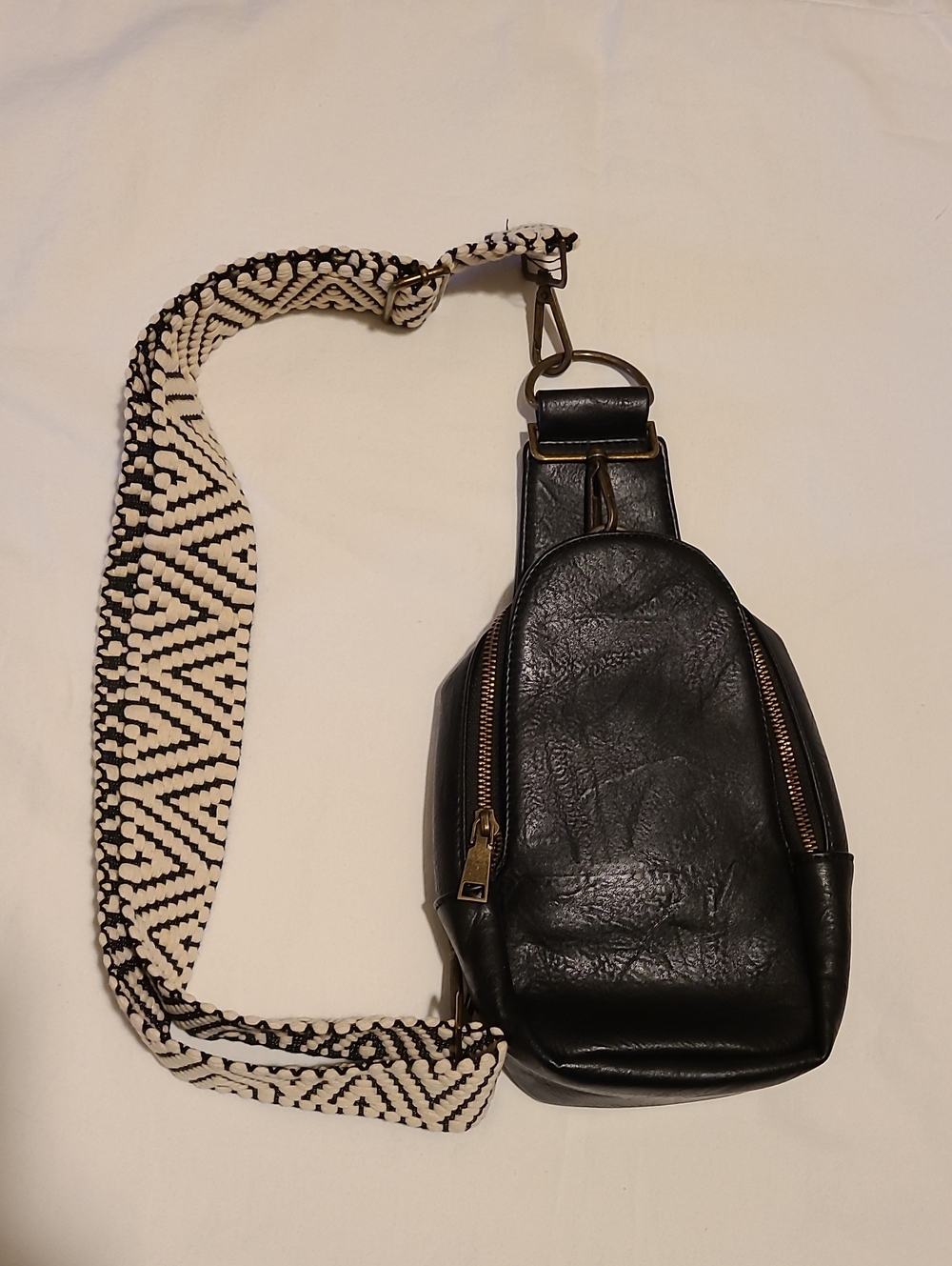 Crossbody Sling Bag By Pink Lily Black Adjustable Strap Purse